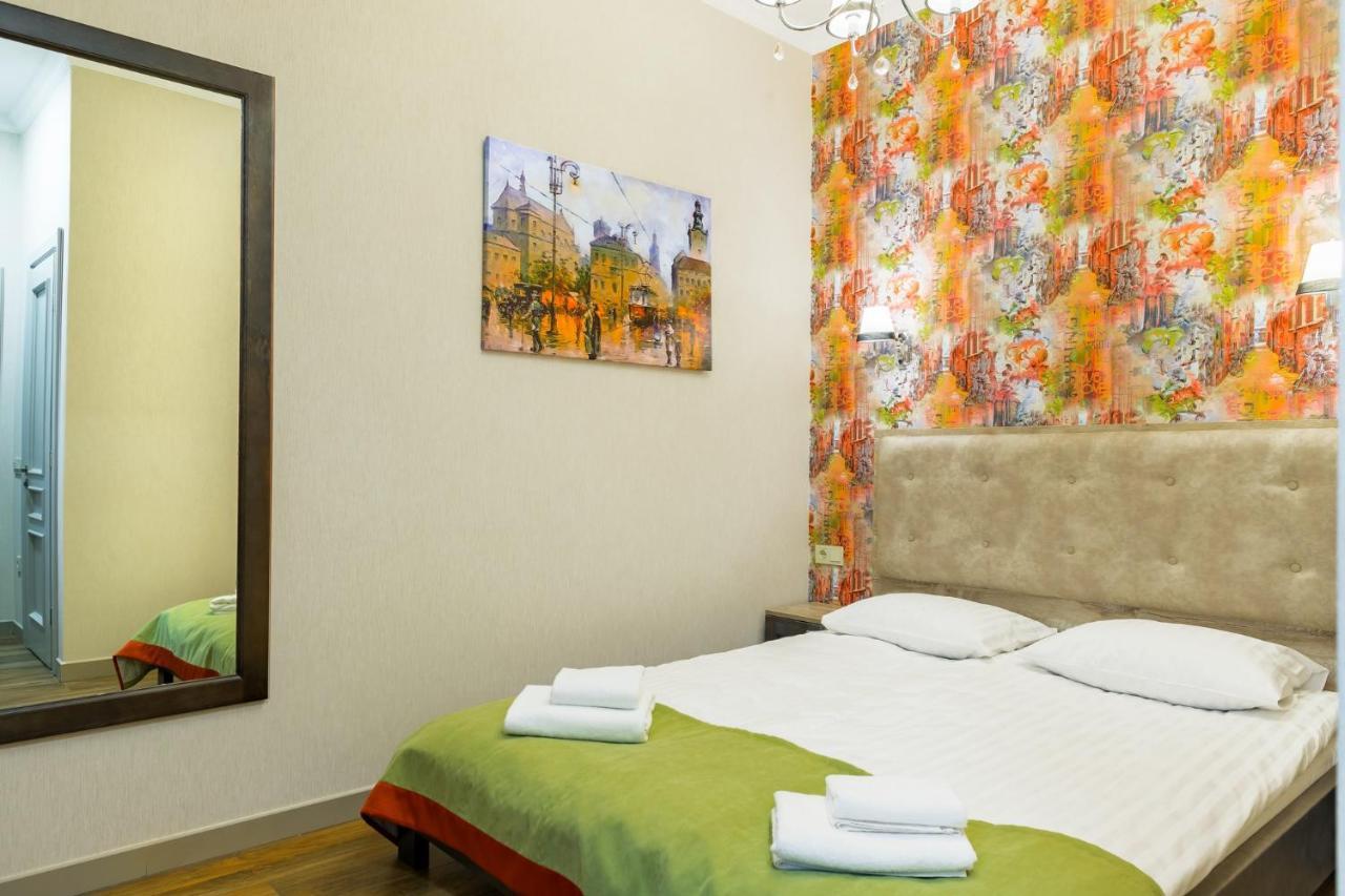 Mini Hotel Barvy Lvova On Horodotska St. Exterior foto
