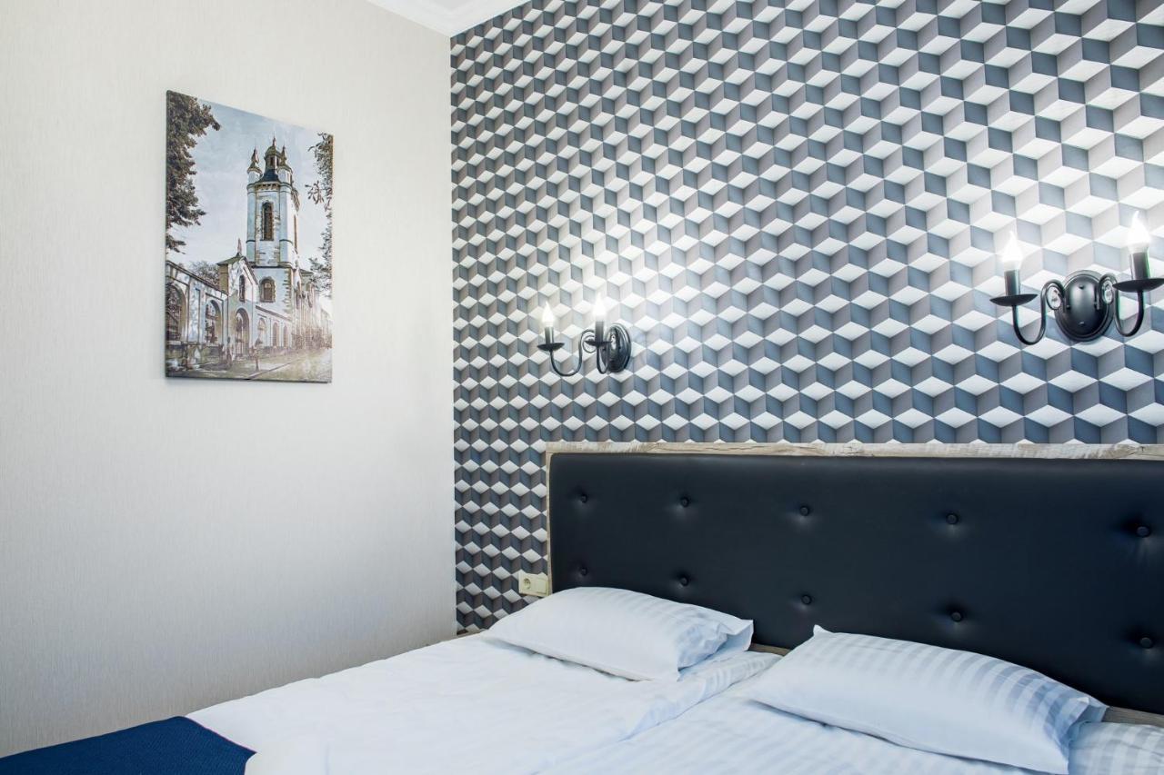 Mini Hotel Barvy Lvova On Horodotska St. Exterior foto